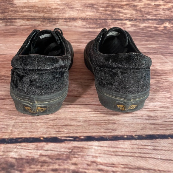 Vans Black Velvet & Gold Gothic Letters Women’s Size 7 - Picture 5 of 6